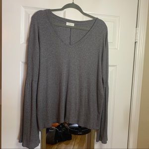 LUCKY BRAND grey balloon sleeve sweater top (XL)